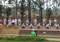 Performance of Hajoong Weeding