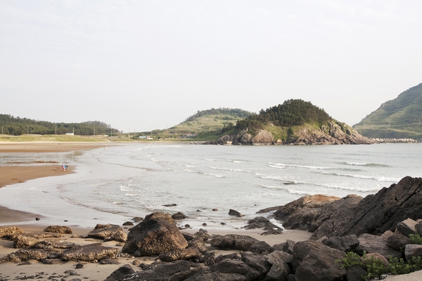 돈목, 백목가지해변 4