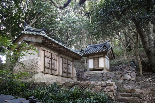 홍도1구 당집 5