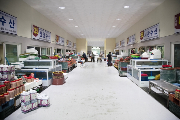 송도항 및 회센터 3