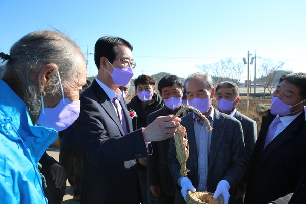 2021.12.22 하의 이엉 엮기 학교 개강식 4