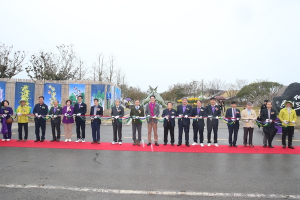 2023.04.14  전국 새우란 축제 방문(자은 뮤지엄파크) 1