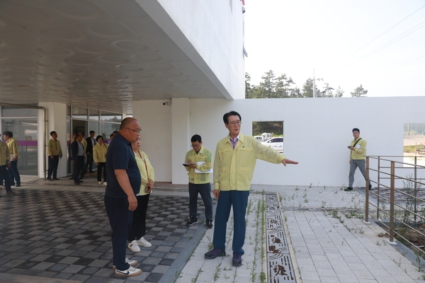 2023. 07. 19   비금면-천일염 체험센터 소금 제과점 카페 방문 2