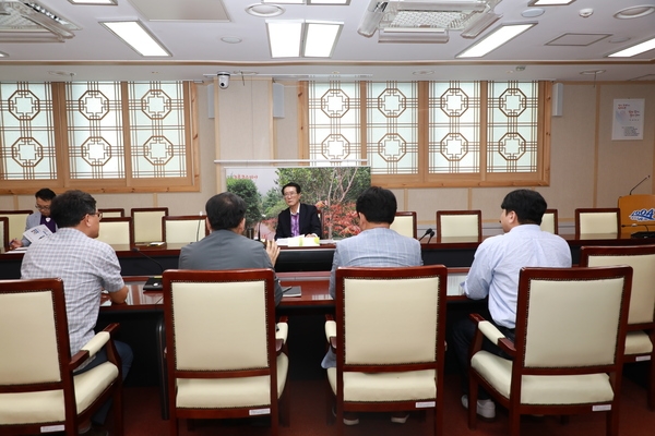 2023. 07. 20   신안군청 영상회의실-전남권 공공어린이재활의료센터 성공적인 건립 응원 5