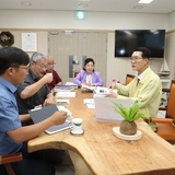 2023. 07. 25   신안군청 군수님실-보호수 스토리텔링 용역보고