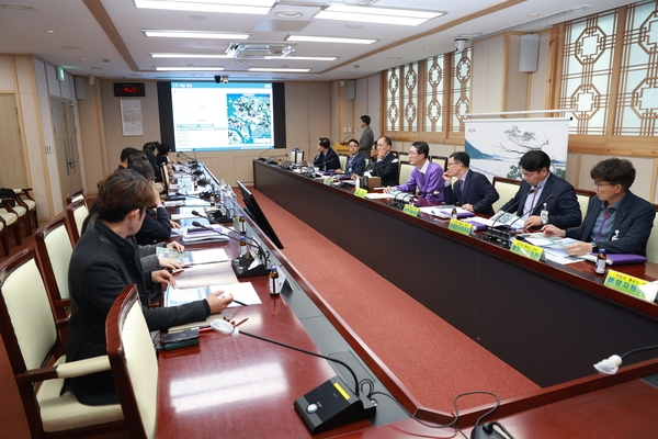 20231108_신안군청 영상회의실-신안북부권역 갯벌식생복원사업 용역보고회 3