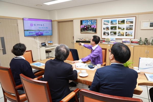 2023. 12. 13    한국행정연구원장 최성훈 방문 3