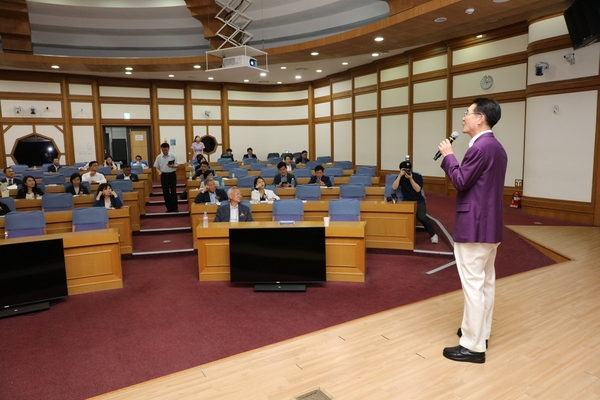 2024.08.02._ 김대중재단 지방자치학교 수료식 군수님특강 3