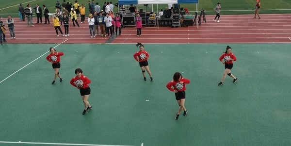 신안군생활개선회, 생활체조대회에서 장려상 수상..'다둥이 맘들로 구성, 각종 행사에서 공연 펼쳐 큰 ‘호응’'1