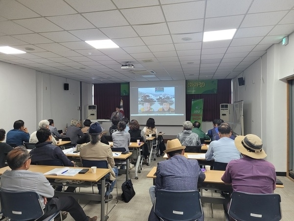 신안군, 정원해설사 양성교육 기초과정(토요일반) 모집..'전국 최초 정원해설사 양성으로 새로운 정원 여가문화 창출'1