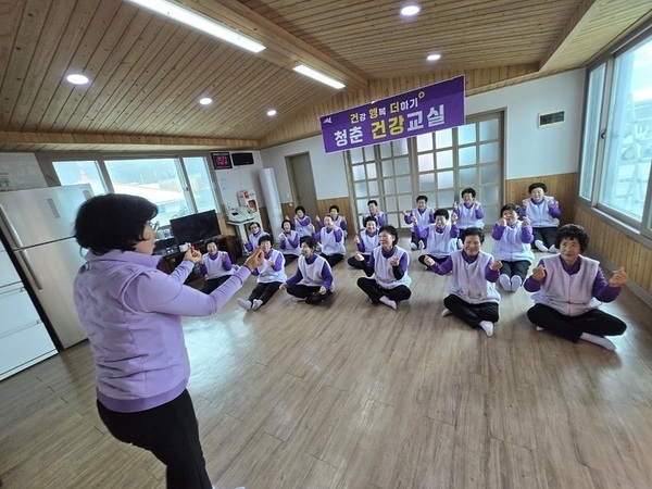신안군, 찾아가는 청춘 ‧ 갱년기 건강교실 개강..'어르신, 청춘을 다시 되찾다!'1