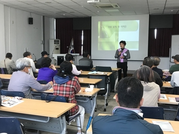 신안군, 2026학년도 1004섬농업대학 신입생 모집..'친환경농업 및 AI농산물마케팅 2개 과정, 3월 25일까지 접수'1