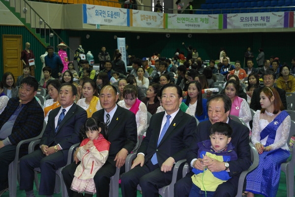 2017년 제3회 신안군 다문화 가족 한마음 축제행사 빵빠르~ 3