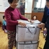 흑산면 사회단체, 설명절 앞두고 관내 경로당 위문 1