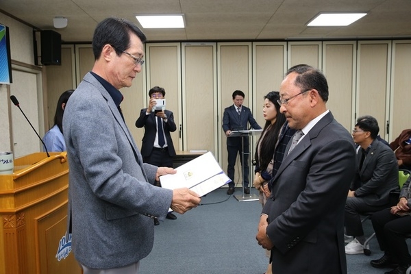 관광객 1,000만명 시대 대비 내 고장 알리미 양성..