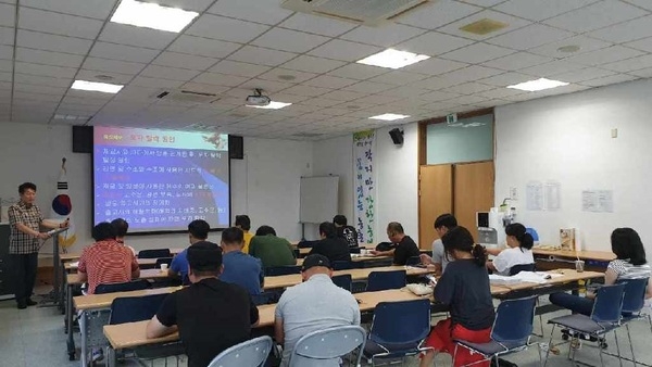 신안군, 제2기 김‧왕새우‧개체굴 양식학교 개설 2