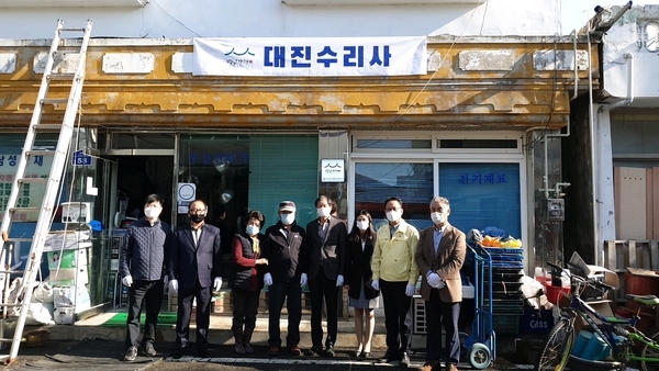 신안군, 지도읍 대진수리사 백년가게로 선정..'신안군 제1호 백년가게로 자부심 느껴' 3