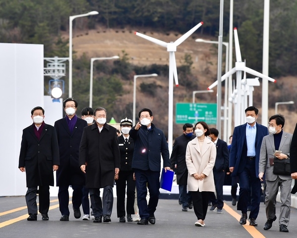 그린뉴딜을 선도하는 신안 8.2GW 해상풍력, 「전남형 상생일자리 협약식」 개최..