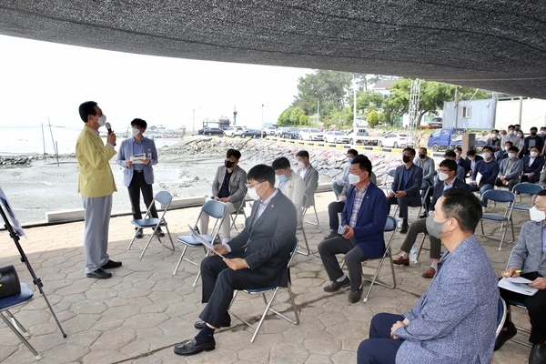 신안군, pc암거공법 호안도로공사 설명회 개최..