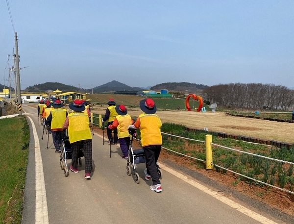 신안군, 전군민 건강생활실천을 위한 걷기 운동 사업 추진!..