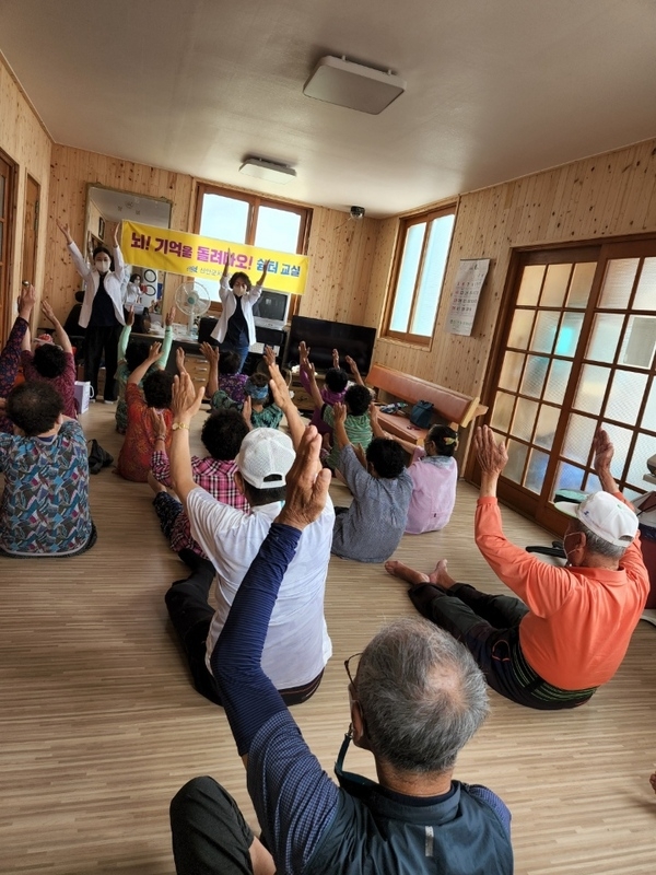 신안군, “치매안심마을 운영 치매 친화적 환경조성”..