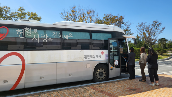 신안군, 단체 헌혈로 이웃사랑 실천..