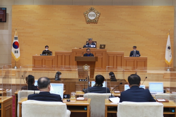 신안군의회 제309회 임시회 폐회..