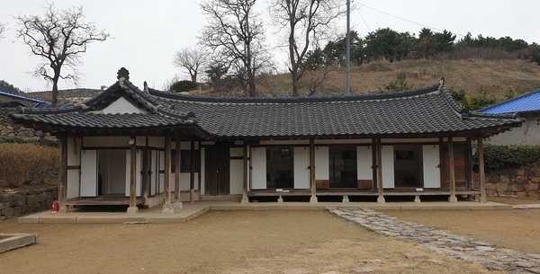 신안군, 과거와 미래를 잇는 문화유산 보수 정비로 빛내다..