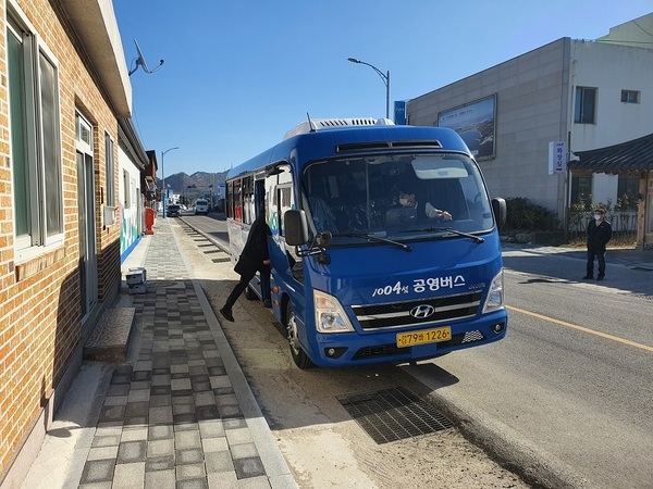 도초도, 대지의 문화시설(숨결의 지구) 버스노선 신설..'관광객 교통편의 제공' 2