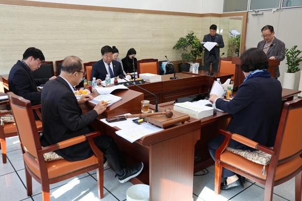 신안군의회, ‘미래 농업의 해답’지능형 농장(스마트 팜) 활성화 추진 2