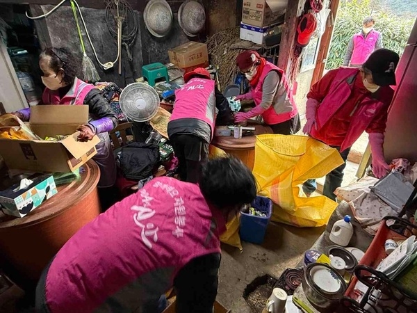 신안군 흑산면, 취약계층 행복 나눔 봉사활동 펼쳐..