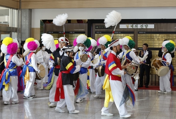 신안군, 공동체 지혜로 희망 잇는 정월대보름 행사 개최..