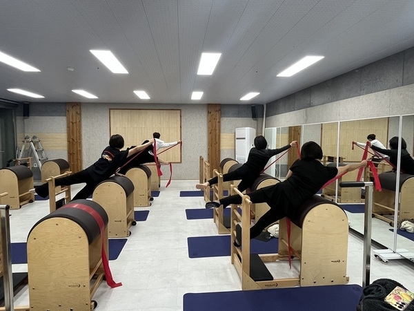 신안군, 암태면 필라테스 강좌 개설..'도서지역 스포츠 사각지대 해소' 2