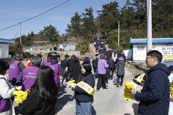 신안군, 제81회 식목일 기념 나무심기 행사 개최..